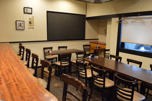 炭火焼鳥 しも~ね