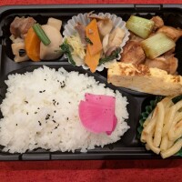 おはようございます☀本日の日替わり????は味噌カツ????鶏もものタレ焼き????塩サバ????でございます????本日もガシガシお願いします???????????????? (1)